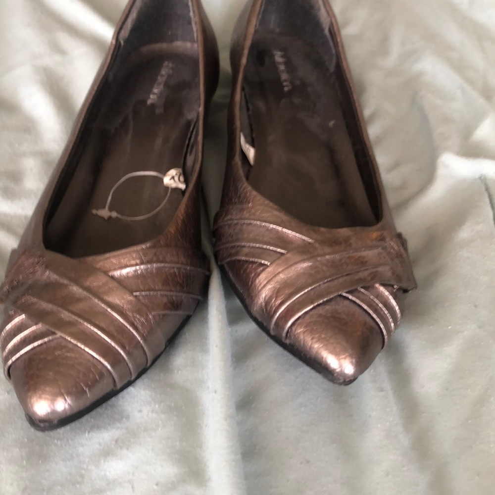 Never worn to small